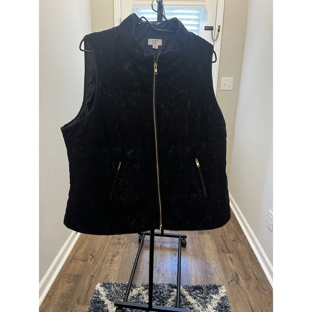 NWT Crown & Ivy Curvy Lace Vest – Navy Blue – Size 2x curvy - Picture 11 of 16